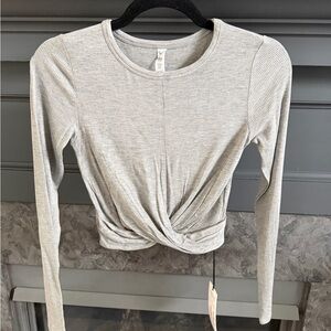 ALO COVER LONG SLEEVE TOP Medium Dove Grey NWT